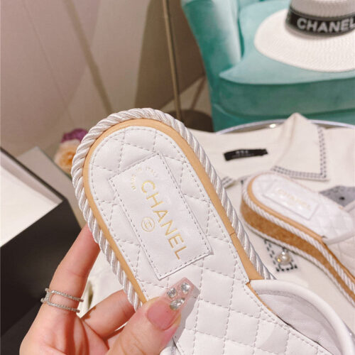 High Quality Luxury Chanel Flat Platform Slippers – Style 32550 product detail