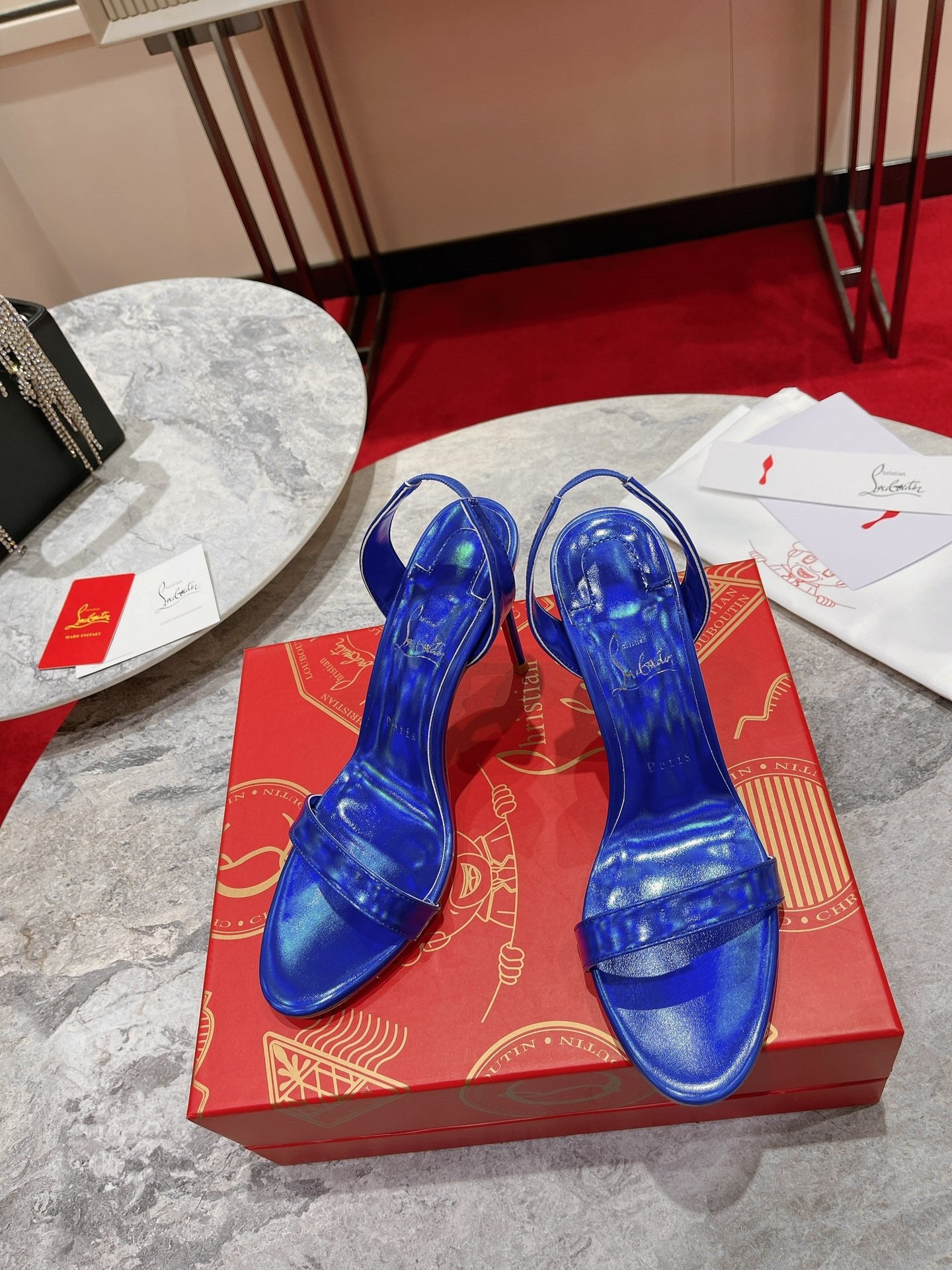 High Quality Luxury Christian Louboutin Strap Sandals – Style 07732 product detail