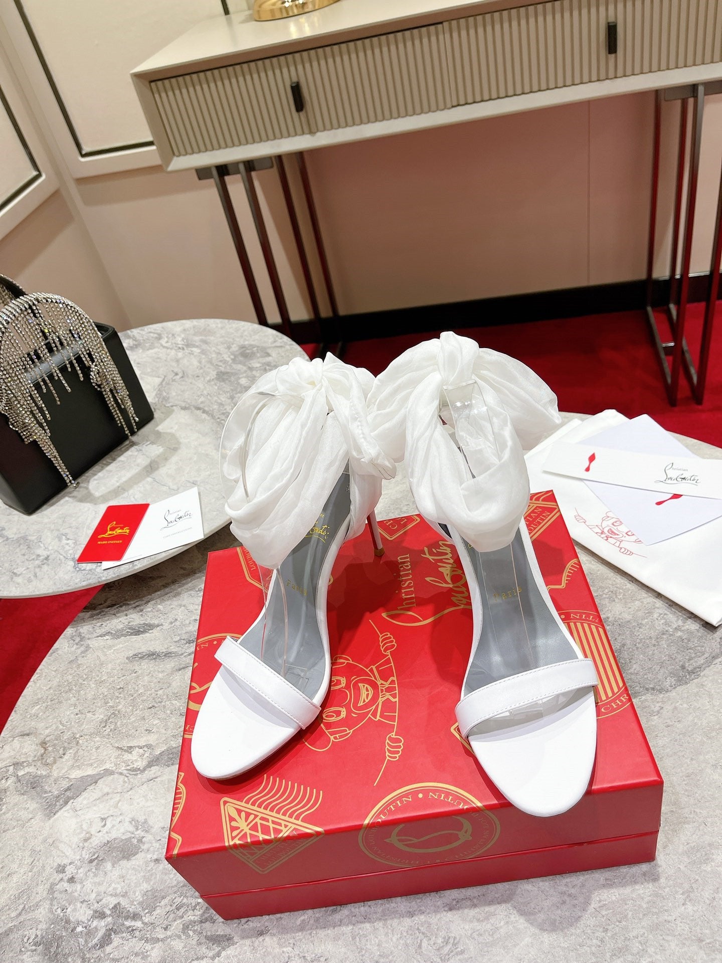 High Quality Luxury Christian Louboutin Strappy Sandals – Style 33716 product detail