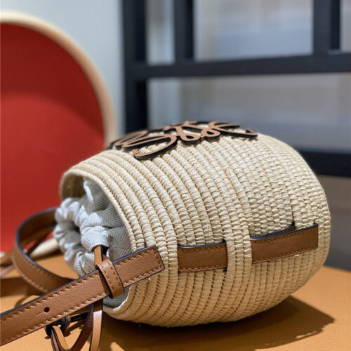 High Quality Luxury Loewe Woven Straw Basket Bag product detail