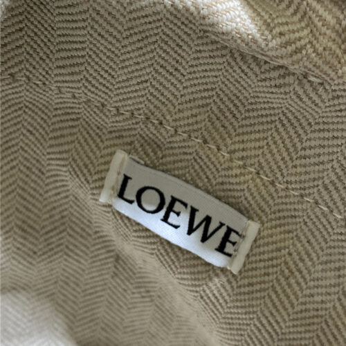 High Quality Luxury Loewe Woven Straw Basket Bag – Style 26601 product detail