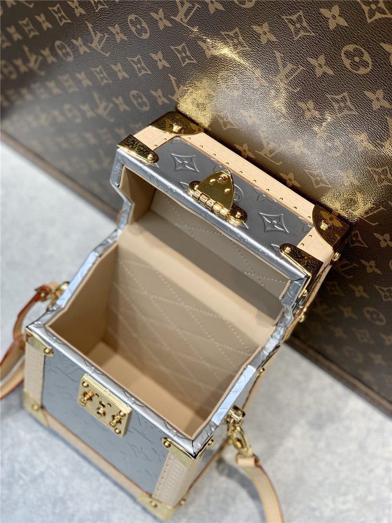 High Quality Luxury Louis Vuitton Camera Box Mini Shoulder Bag – 13 Cm product detail