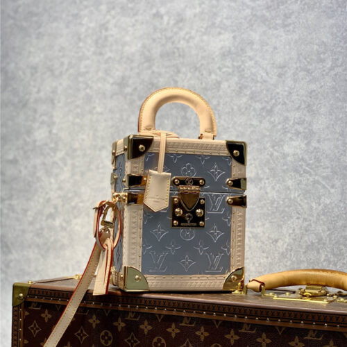 High Quality Luxury Louis Vuitton Camera Box Mini Shoulder Bag – 13 Cm product detail