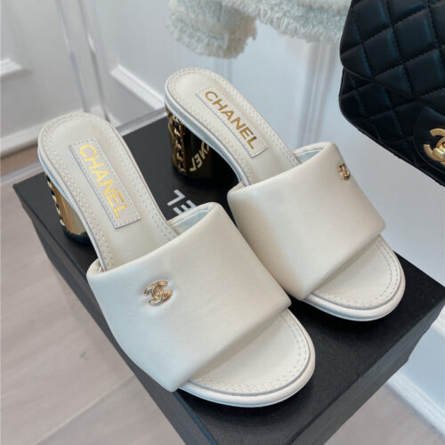 High Quality Luxury Chanel Metal Block Heel Cc Logo Bread Slippers