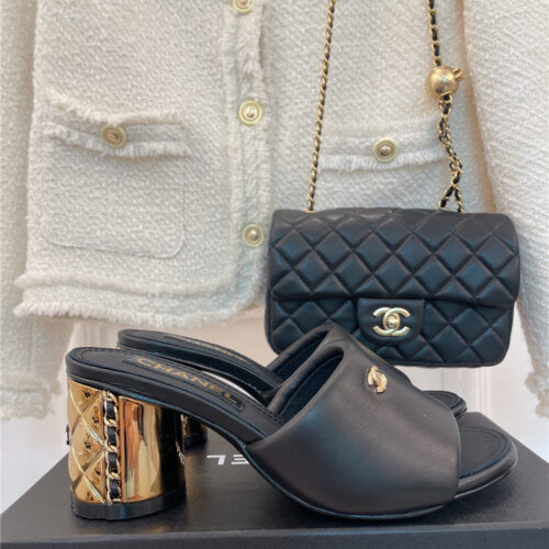High Quality Luxury Chanel Metal Block Heel Cc Logo Bread Slippers – Style 18630 product detail