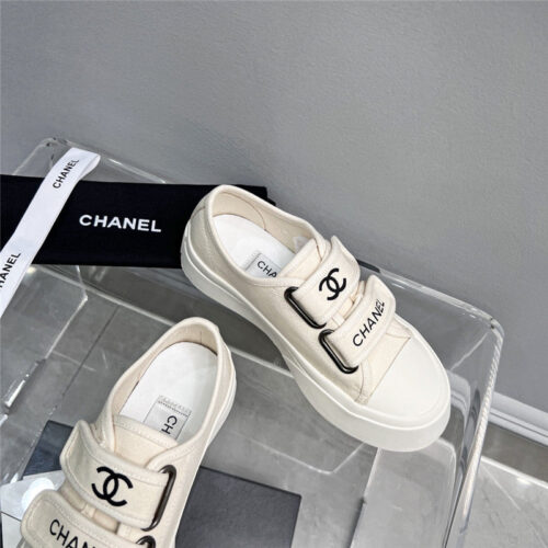 High Quality Luxury Chanel Velcro White Sneakers product detail