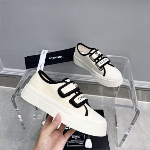 High Quality Luxury Chanel Velcro White Sneakers – Style 90054 product detail