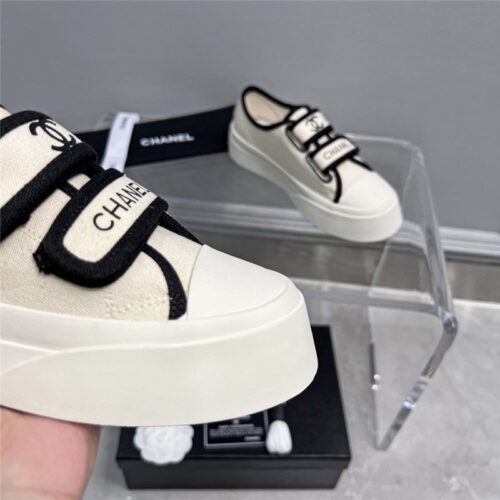 High Quality Luxury Chanel Velcro White Sneakers – Style 90054 product detail