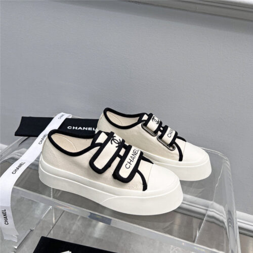 High Quality Luxury Chanel Velcro White Sneakers – Style 90054