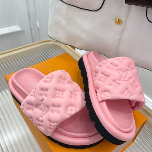 High Quality Luxury Louis Vuitton Velcro Platform Slippers – Style 40067 alternate view