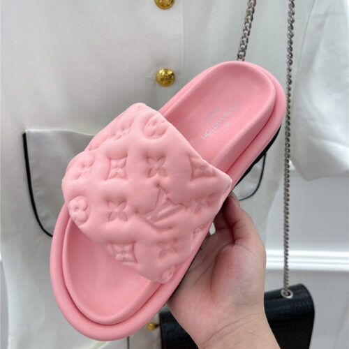 High Quality Luxury Louis Vuitton Velcro Platform Slippers – Style 40067 product detail