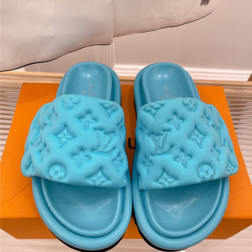 High Quality Luxury Louis Vuitton Velcro Platform Slippers – Style 31587 product detail