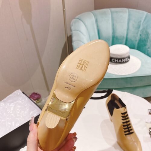High Quality Luxury Chanel Vintage Booties product detail