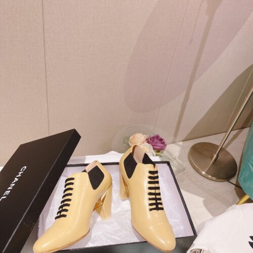 High Quality Luxury Chanel Vintage Booties alternate view