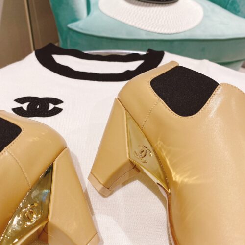 High Quality Luxury Chanel Vintage Booties product detail