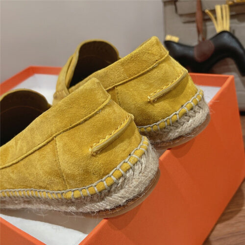 High Quality Luxury Hermes Classic Flat Loafers – Style 71107 product detail