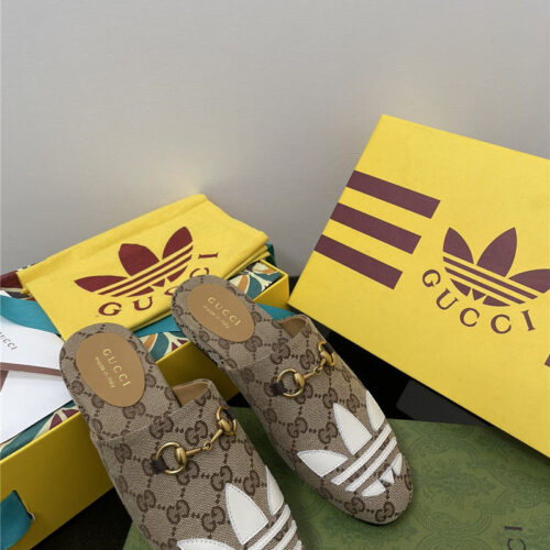 High Quality Luxury Gucci Adidas GG Slippers – Style 09427 product detail