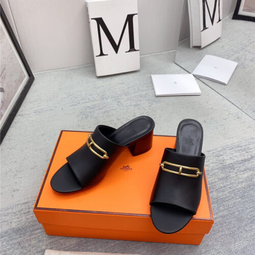 High Quality Luxury Hermes Chunky Heel Sandals – Style 55299 product detail