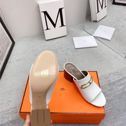High Quality Luxury Hermes Chunky Heel Sandals – Style 88067 product detail