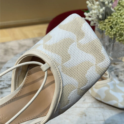 High Quality Luxury Bottega Veneta Square-Toe Heeled Sandals – Style 84422 product detail
