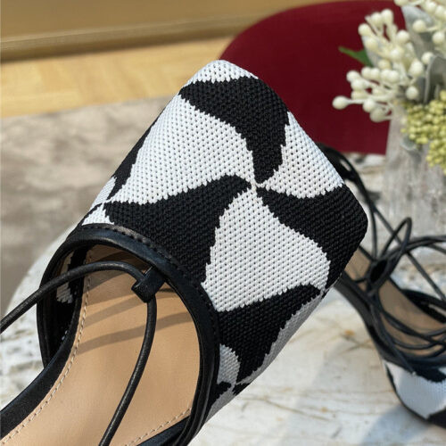 High Quality Luxury Bottega Veneta Square-Toe Heeled Sandals – Style 53350 product detail
