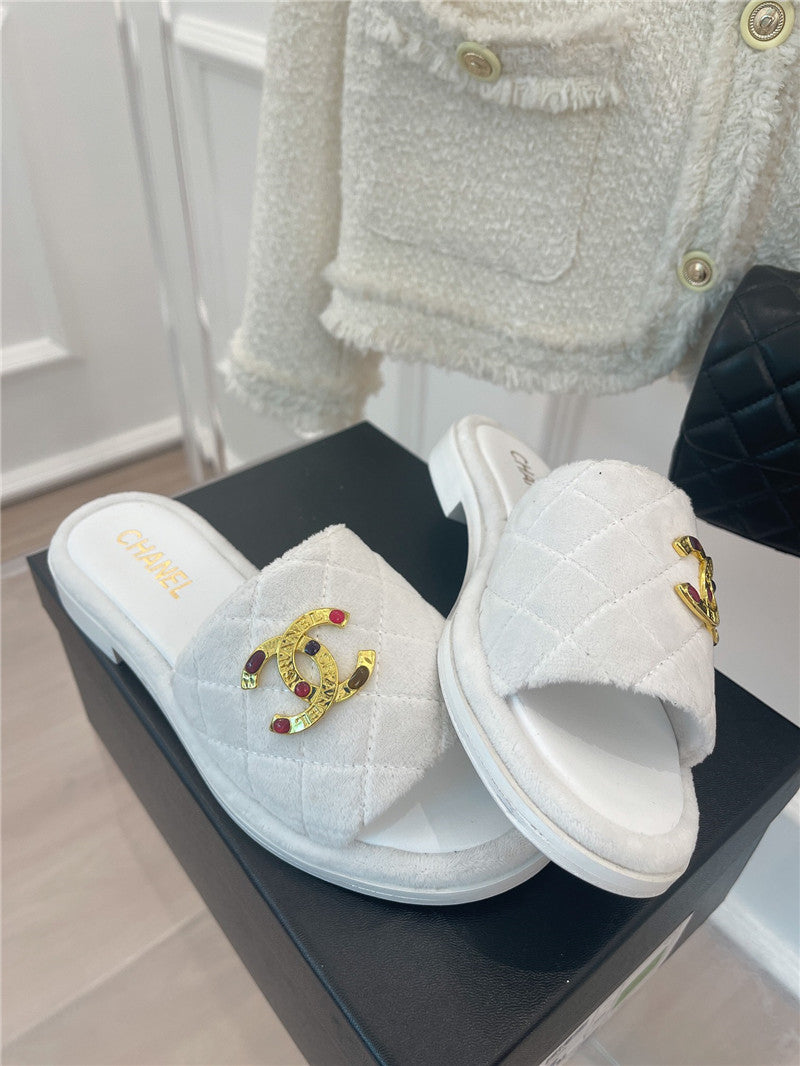 High Quality Luxury Chanel Embroidered Logo Slippers – Style 70534 product detail