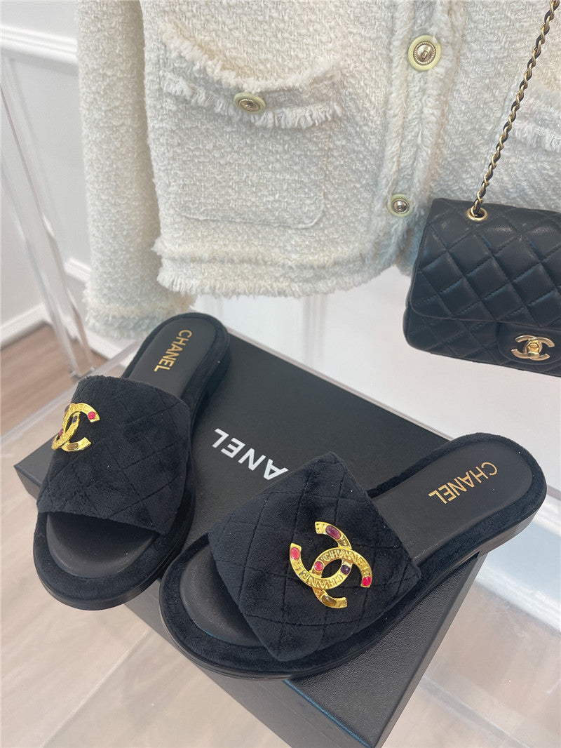 High Quality Luxury Chanel Embroidered Logo Slippers – Style 04998 product detail