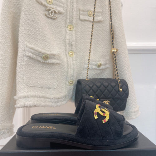 High Quality Luxury Chanel Embroidered Logo Slippers – Style 04998 product detail
