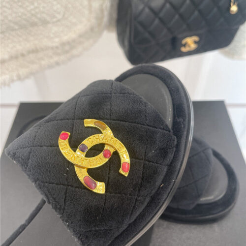 High Quality Luxury Chanel Embroidered Logo Slippers – Style 04998 product detail