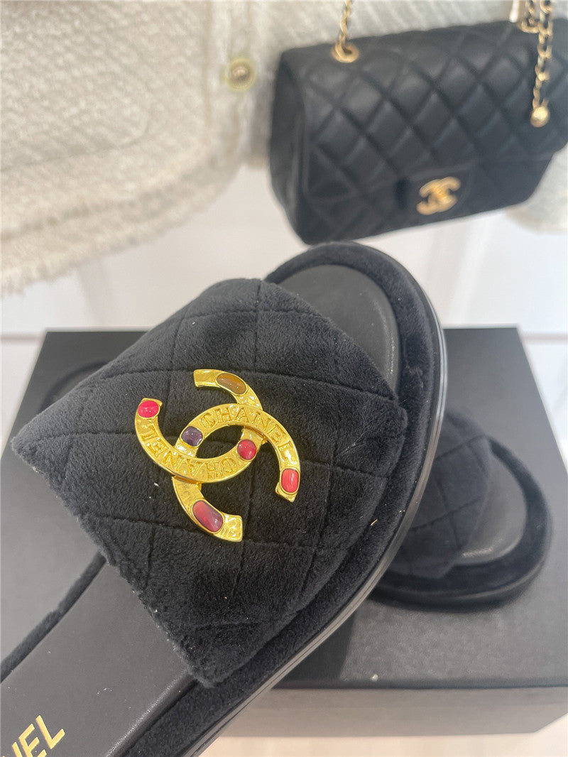High Quality Luxury Chanel Embroidered Logo Slippers – Style 04998 product detail