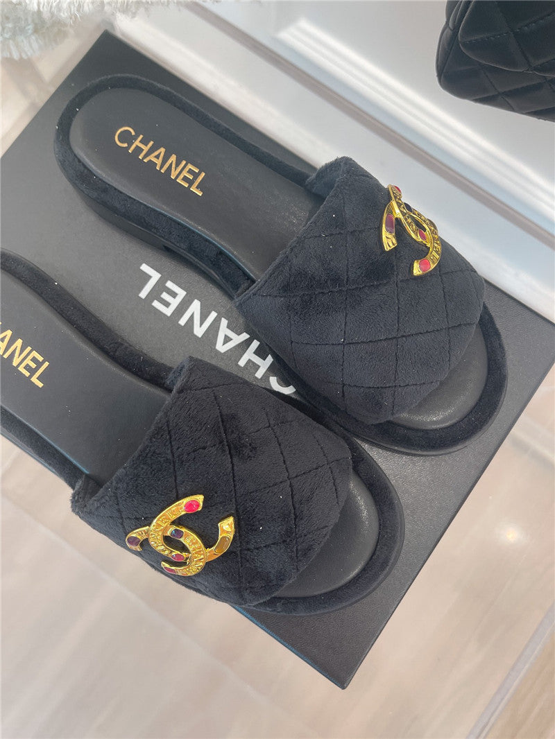 High Quality Luxury Chanel Embroidered Logo Slippers – Style 04998 product detail