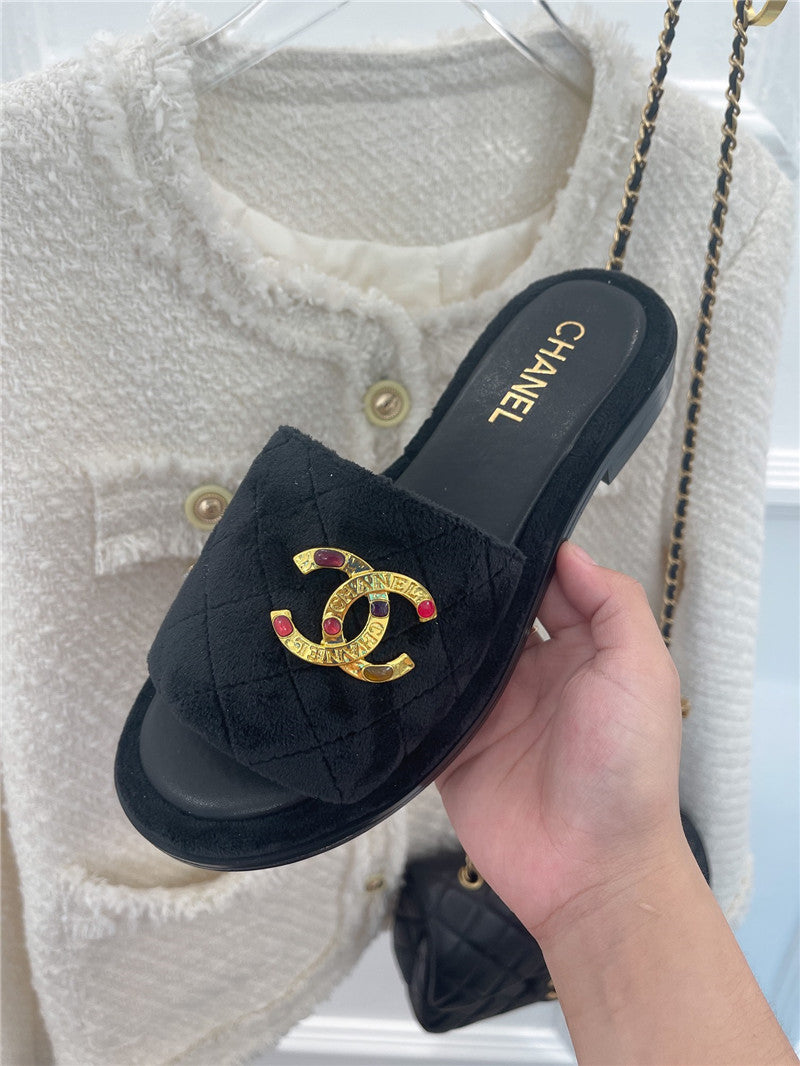 High Quality Luxury Chanel Embroidered Logo Slippers – Style 04998 product detail