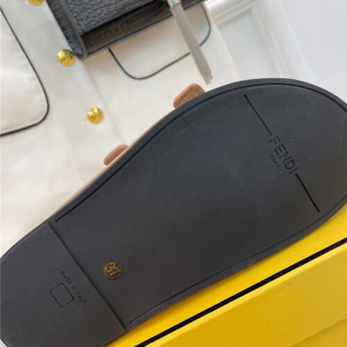 High Quality Luxury Fendi FF Logo Plaque Sandals – Style 42483 product detail