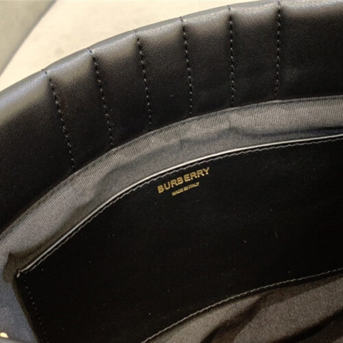High Quality Luxury Burberry Pocket Bag product detail
