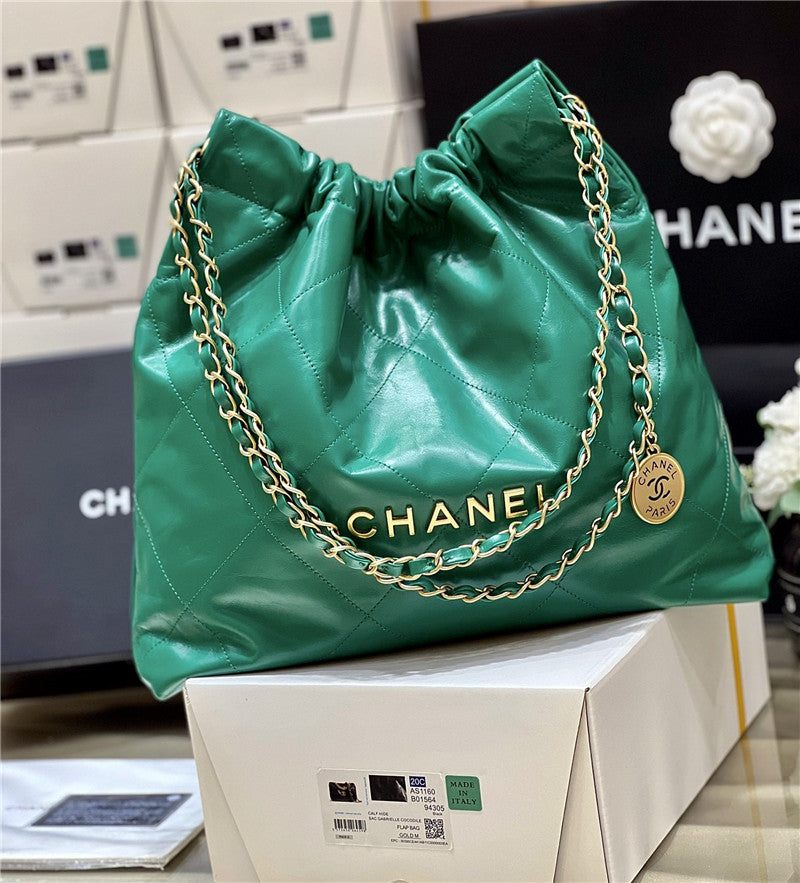 High Quality Luxury Chanel 22 Handbag Small Green product detail