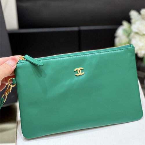 High Quality Luxury Chanel 22 Handbag Small Green product detail