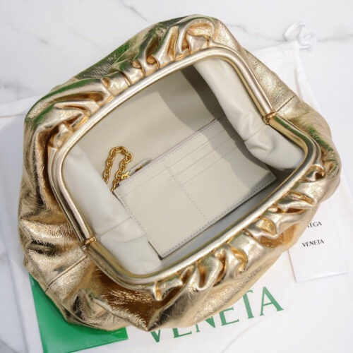 High Quality Luxury Bottega Veneta The Pouch Bag Gold product detail