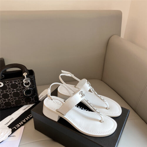 High Quality Luxury Chanel Logo Chain Sandals
