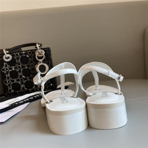 High Quality Luxury Chanel Logo Chain Sandals product detail