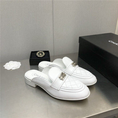 High Quality Luxury Chanel Leather Slippers Womens – Style 83942