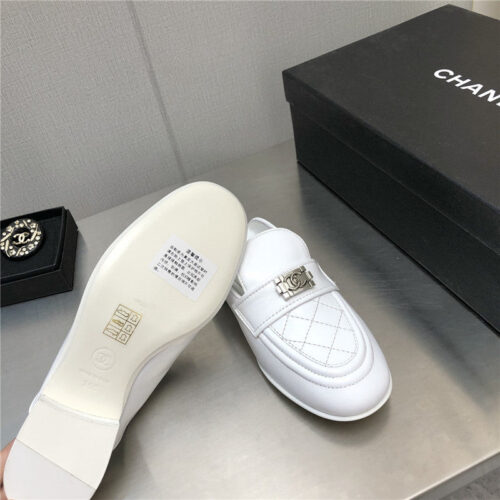 High Quality Luxury Chanel Leather Slippers Womens – Style 83942 product detail