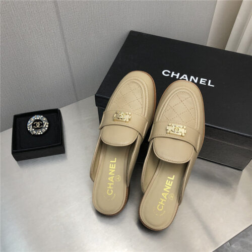 High Quality Luxury Chanel Leather Slippers Womens product detail
