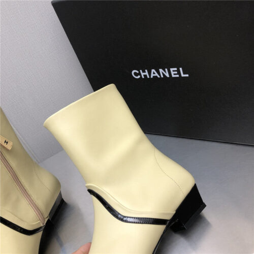 High Quality Luxury Chanel Pointed Toe Boots – Style 02694 product detail