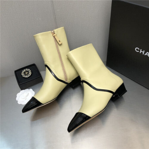 High Quality Luxury Chanel Pointed Toe Boots – Style 02694 product detail