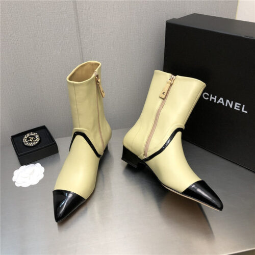 High Quality Luxury Chanel Pointed Toe Boots – Style 02694 product detail
