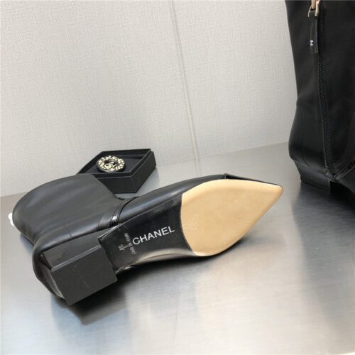 High Quality Luxury Chanel Pointed Toe Boots – Style 73318 product detail