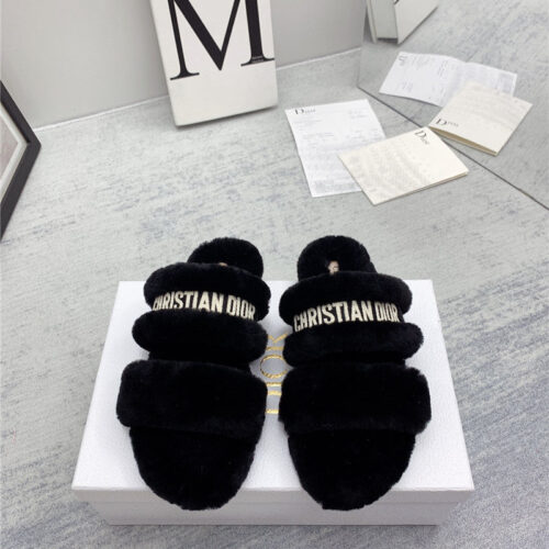 High Quality Luxury Dior Logo Wool Slippers – Style 32294 alternate view