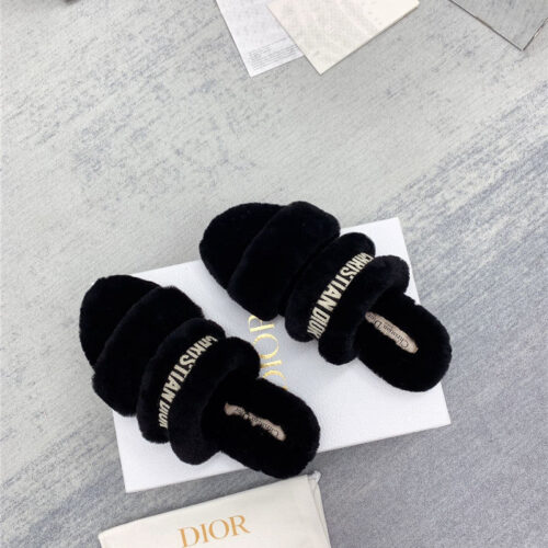 High Quality Luxury Dior Logo Wool Slippers – Style 32294 product detail