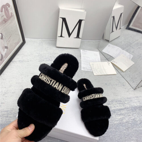 High Quality Luxury Dior Logo Wool Slippers – Style 32294 product detail