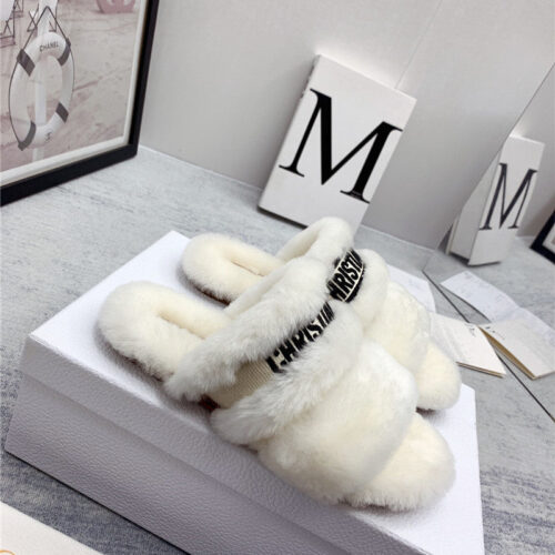 High Quality Luxury Dior Logo Wool Slippers